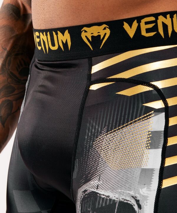 VE-04033-001-L-Venum Skull compression shorts - Black