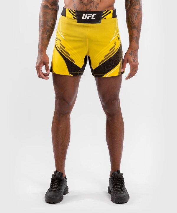 VNMUFC-00001-006-XL-UFC Authentic Fight Night Men's Shorts - Short Fit