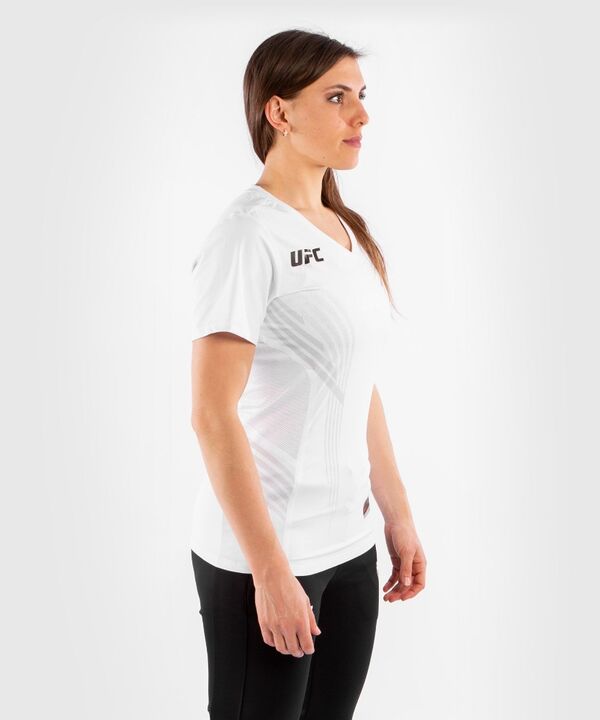 VNMUFC-00021-002-L-UFC Authentic Fight Night Damen Walkout Trikot