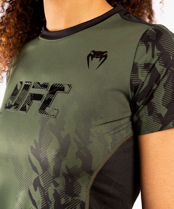 VNMUFC-00034-015-L-UFC Authentic Fight Week Women's Performance Short Sleeve T-shirt