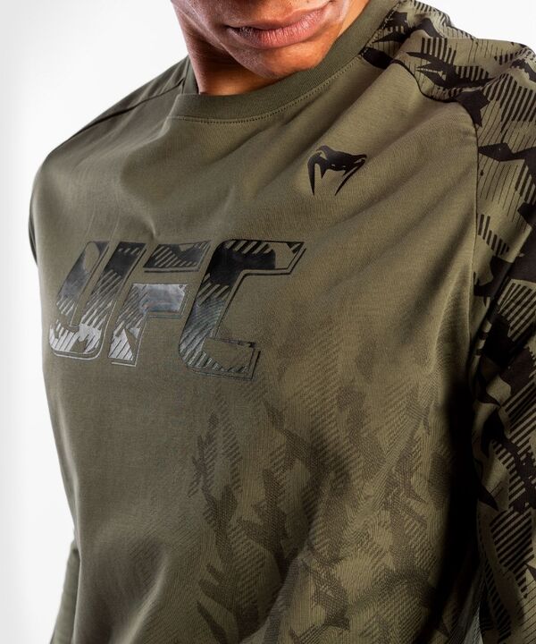 VNMUFC-00056-015-XL-UFC Authentic Fight Week Men's Long Sleeve T-shirt
