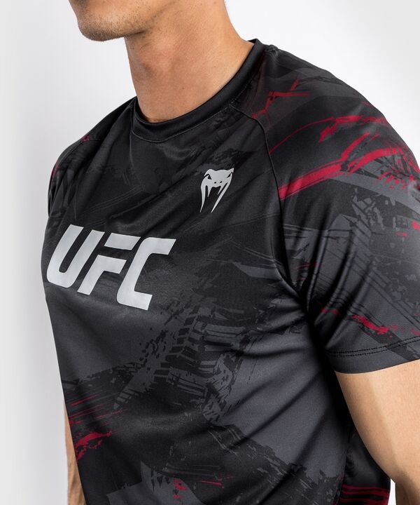 VNMUFC-00101-001-XL-UFC Authentic Fight Week 2.0 Men's Performance Short Sleeve T-shirt