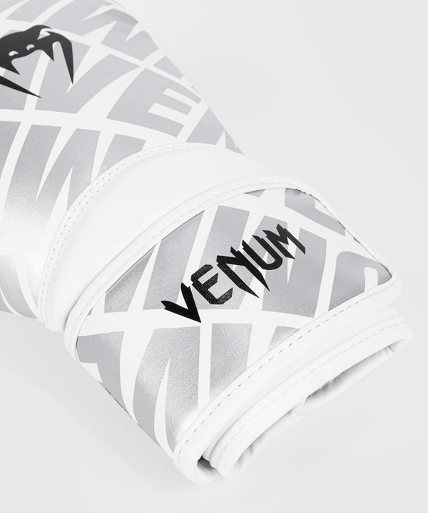 VE-05106-224-14OZ-Venum Contender 1.5 XT Boxing Gloves White/Silver