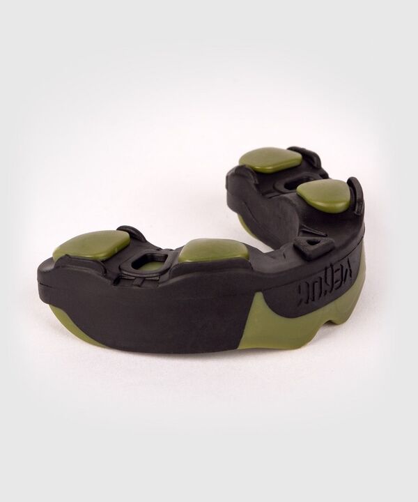 VE-0621-539-Venum Predator Mouthguard - Black/Khaki