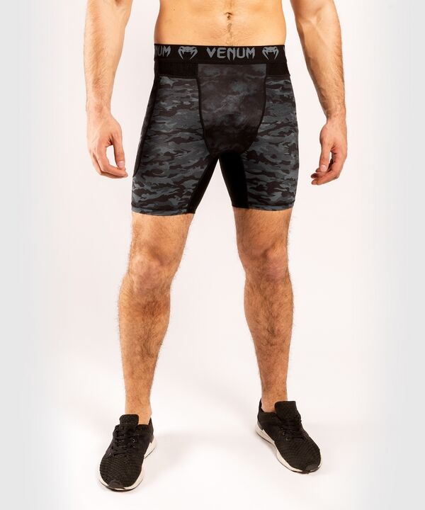 VE-03798-498-XL-Venum Defender Compression Short - Dark camo