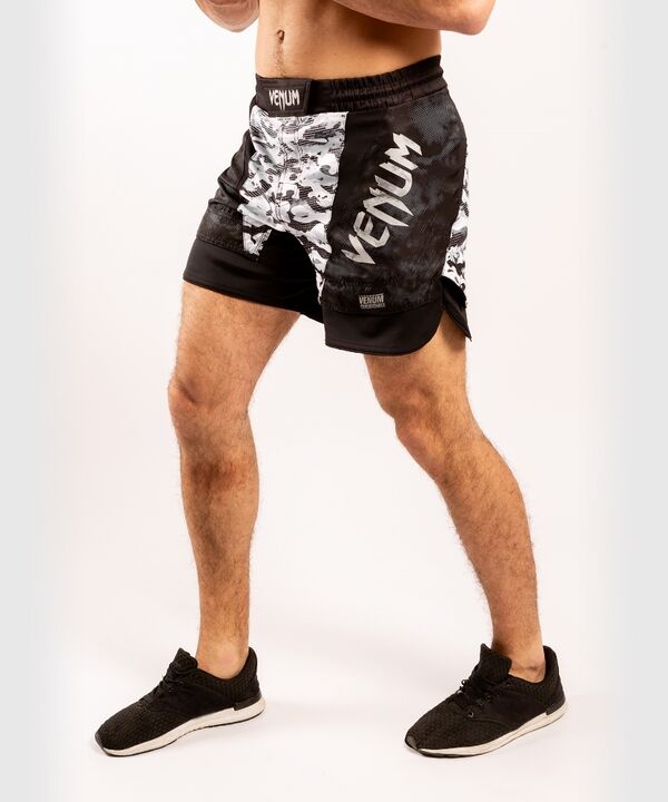 VE-03799-501-XL-Venum Defender Fightshort&nbsp; - Urban Camo