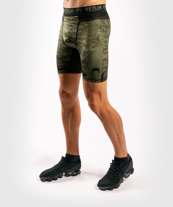 VE-04009-219-XL-Venum Trooper compression shorts - Forest camo/Black