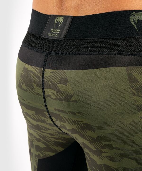 VE-04009-219-XL-Venum Trooper compression shorts - Forest camo/Black