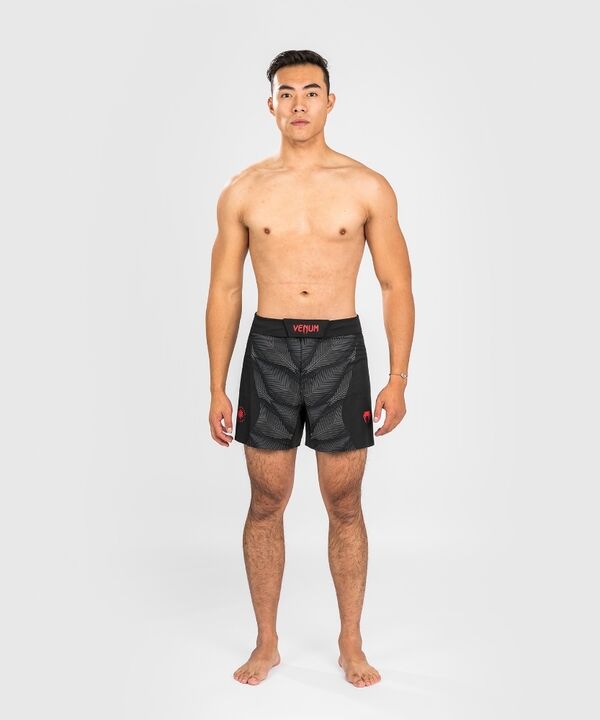 VE-04693-100-XL-Venum Phantom Fightshorts