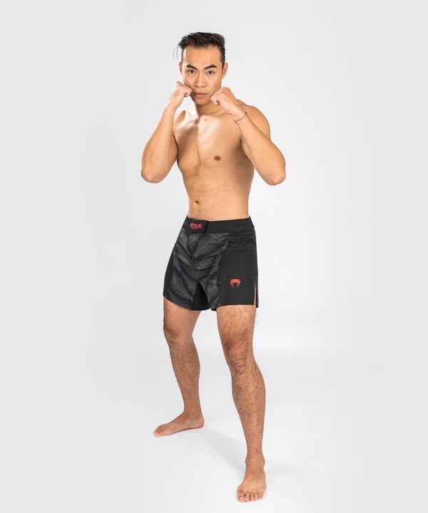 VE-04693-100-XL-Venum Phantom Fightshorts