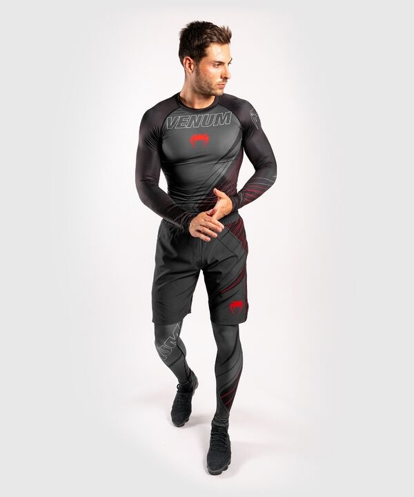 VE-03569-100-XL-Venum Contender 5.0 Rashguard ong sleeves - Black/Red