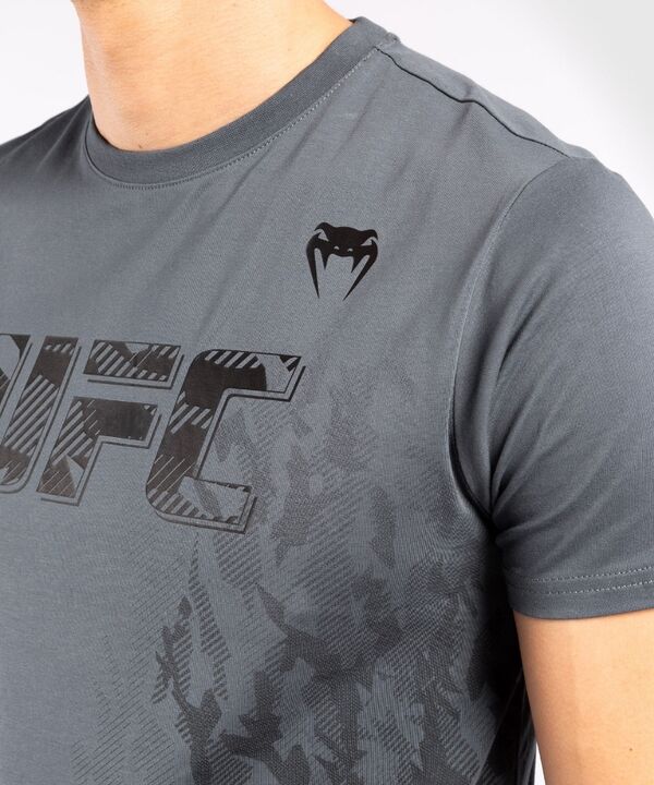 VNMUFC-00052-010-XL-UFC Authentic Fight Week Men's Short Sleeve T-shirt