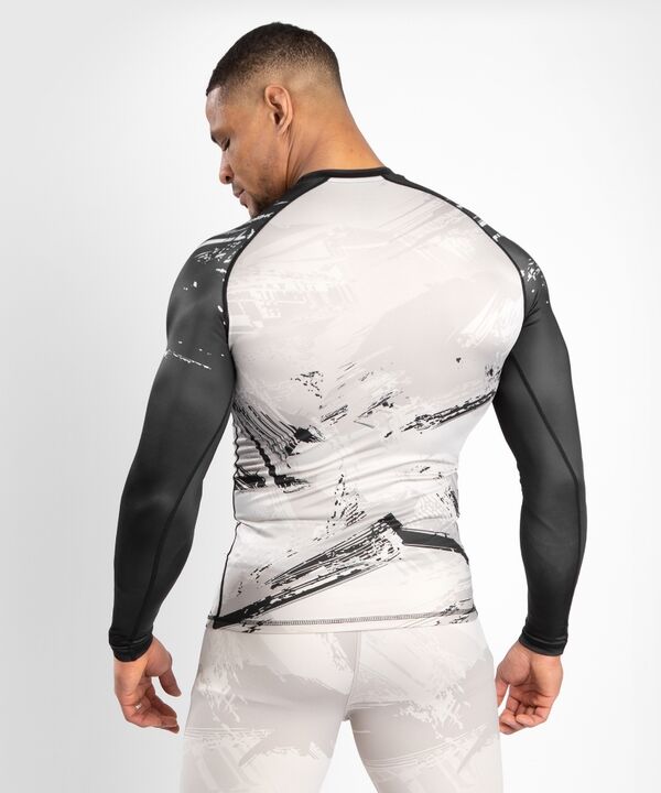 VNMUFC-00110-040-XL-UFC Authentic Fight Week 2.0 Rashguard - Long Sleeves