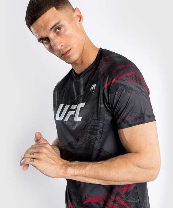 VNMUFC-00101-001-XL-UFC Authentic Fight Week 2.0 Men's Performance Short Sleeve T-shirt