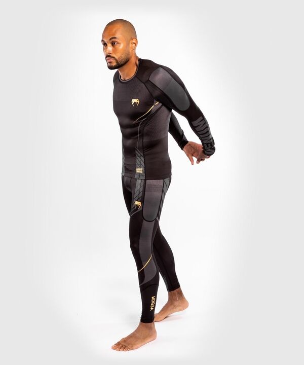 VE-04294-126-XL-Venum Athletics Rashguard Long Sleeves &#8211; Black/Gold