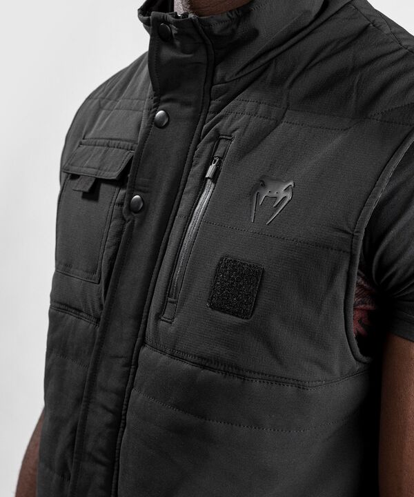 VE-04497-001-XL-Venum Altitude Sleeveless Jacket&nbsp;