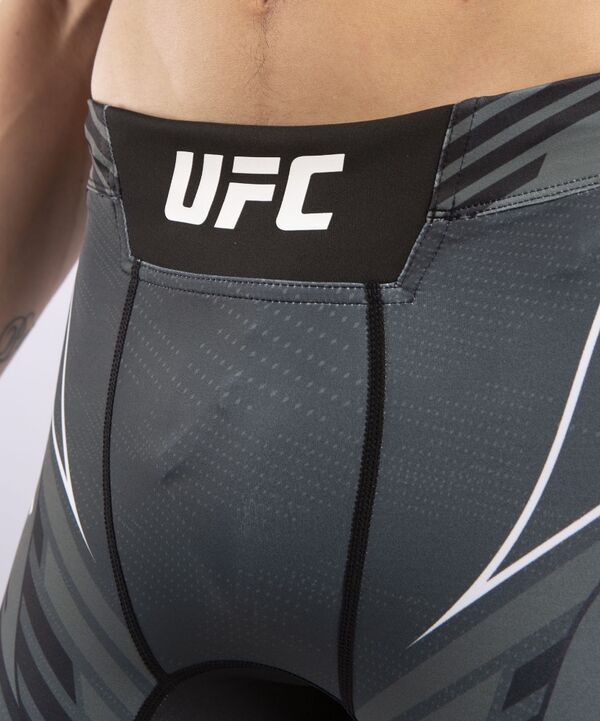 VNMUFC-00073-001-L-UFC Pro Line Men's Vale Tudo Shorts