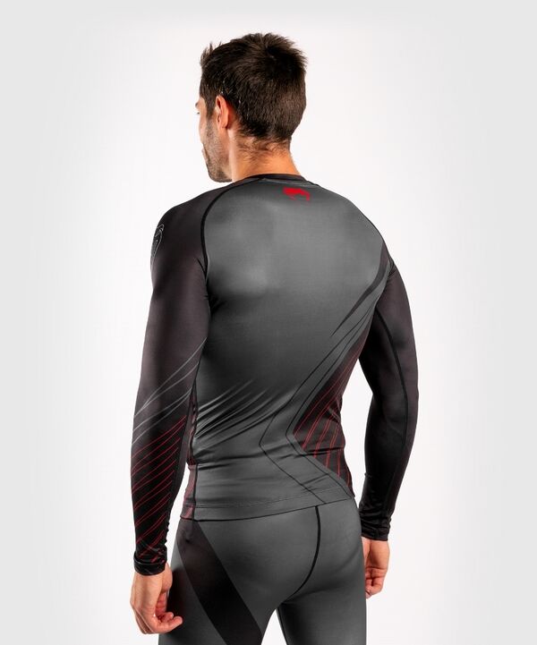 VE-03569-100-S-Venum Contender 5.0 Rashguard ong sleeves - Black/Red